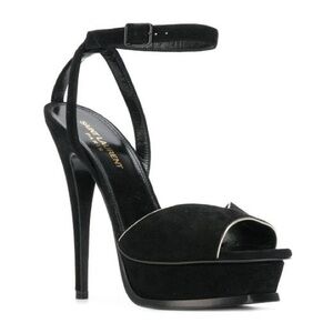 YSL HEELS SIZE 40